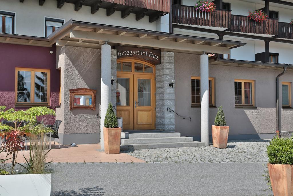 Hotel Der Baeume ドラクセルスリート エクステリア 写真